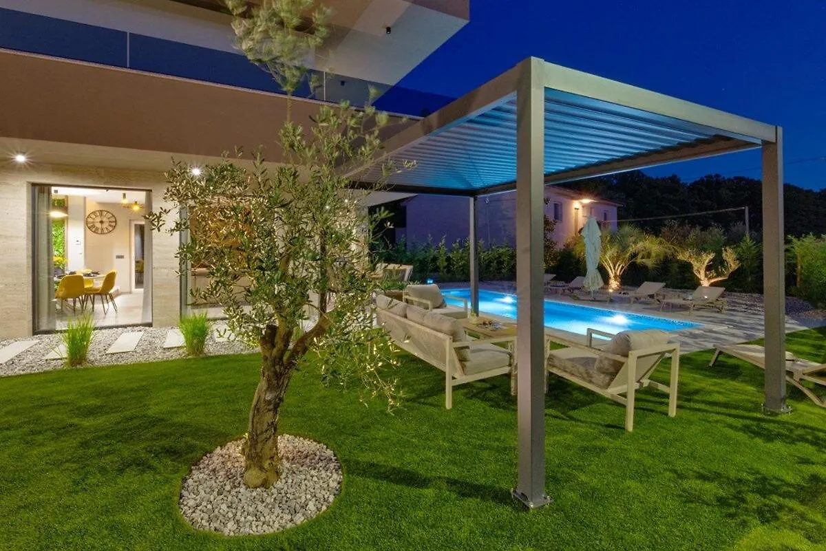 Villa Pieron Barban Croatia