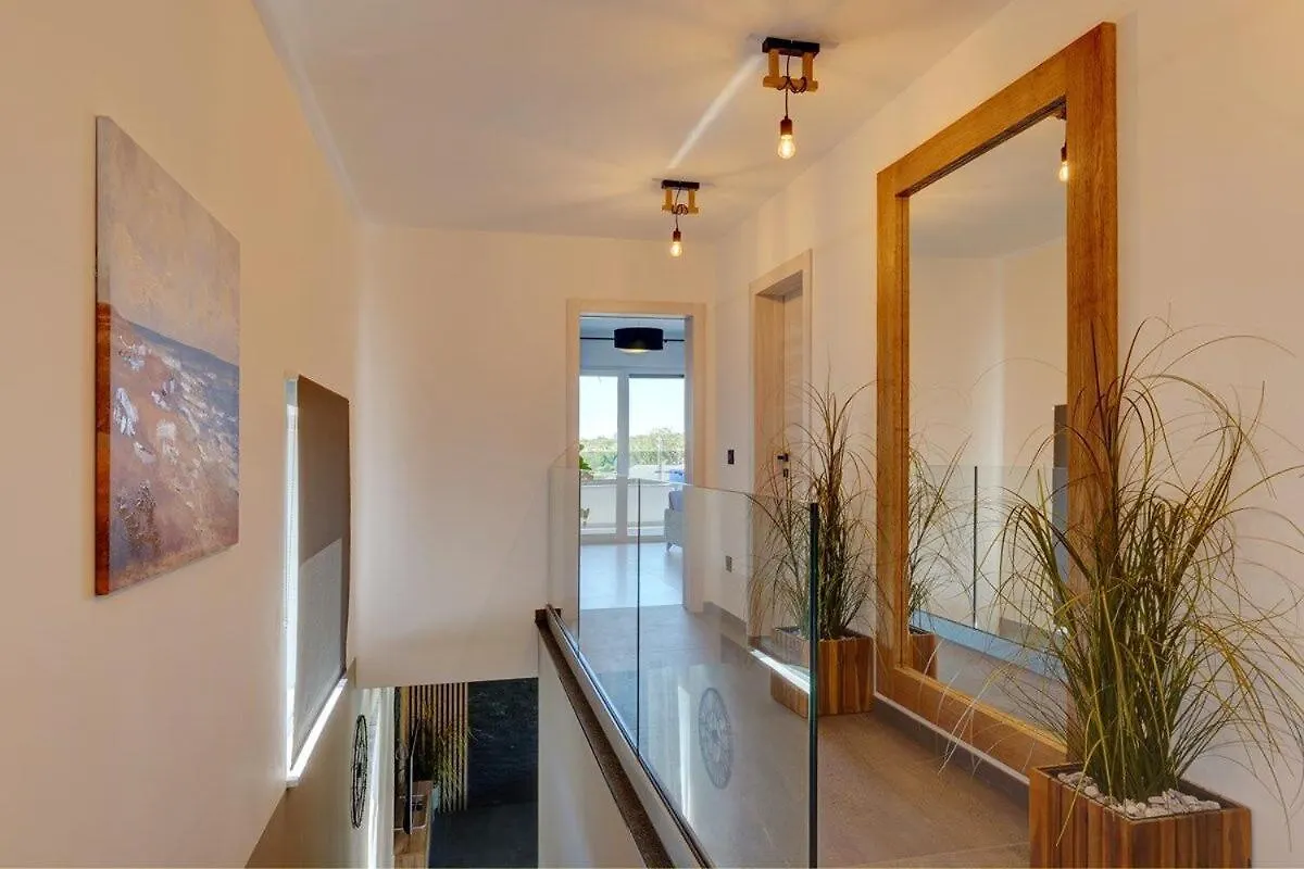 Villa Pieron Barban 0*,  Croatia